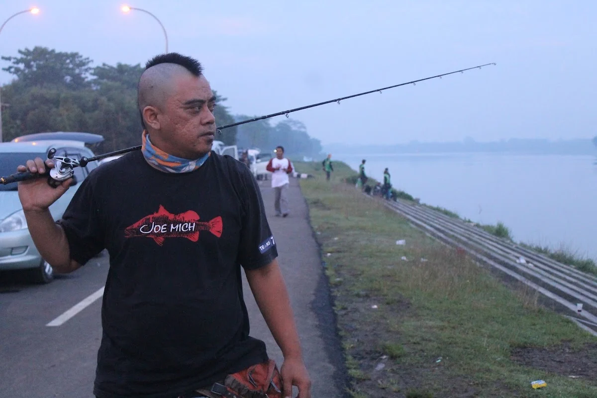 Bengkel Pancing (Buitezorg Mania Wildfishing) - 5