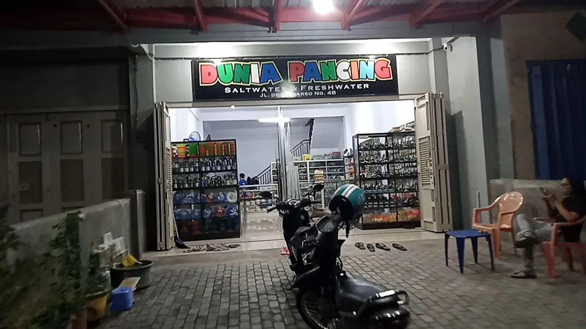 Dunia Pancing Shop
