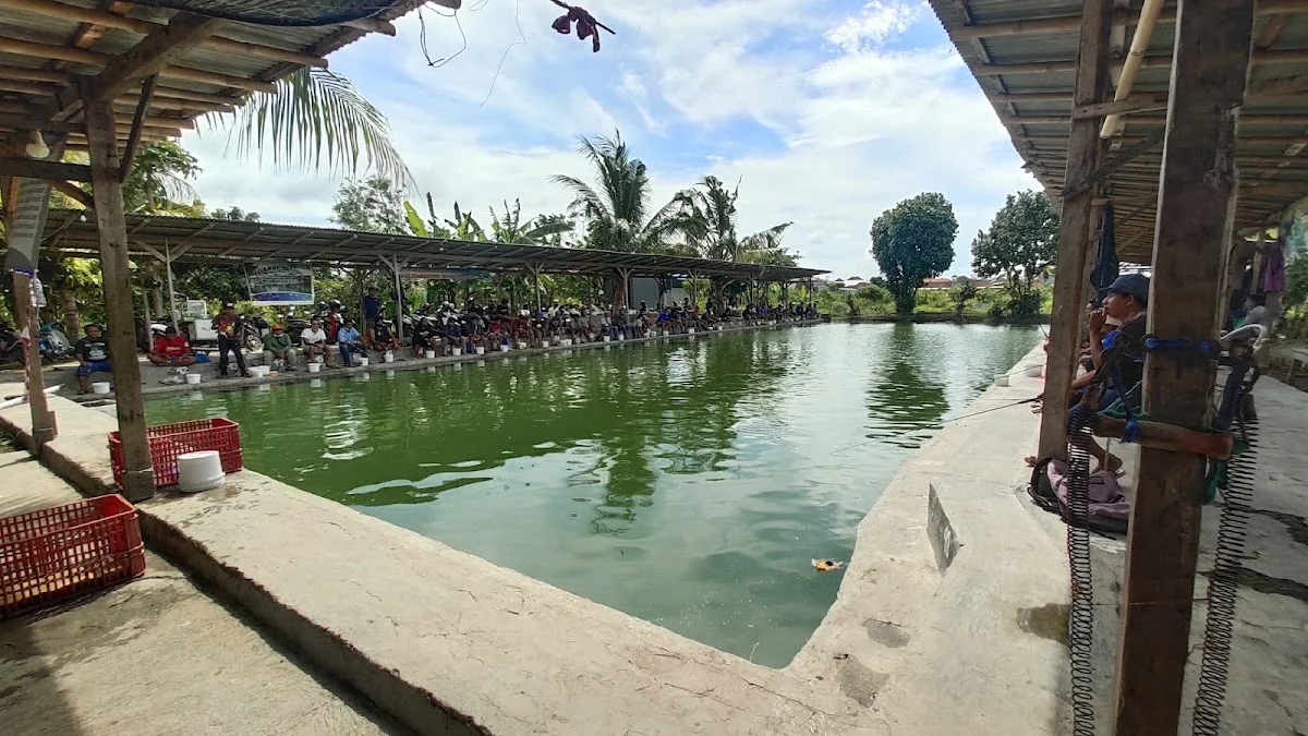 Kolam Pancing Minak Jinggo