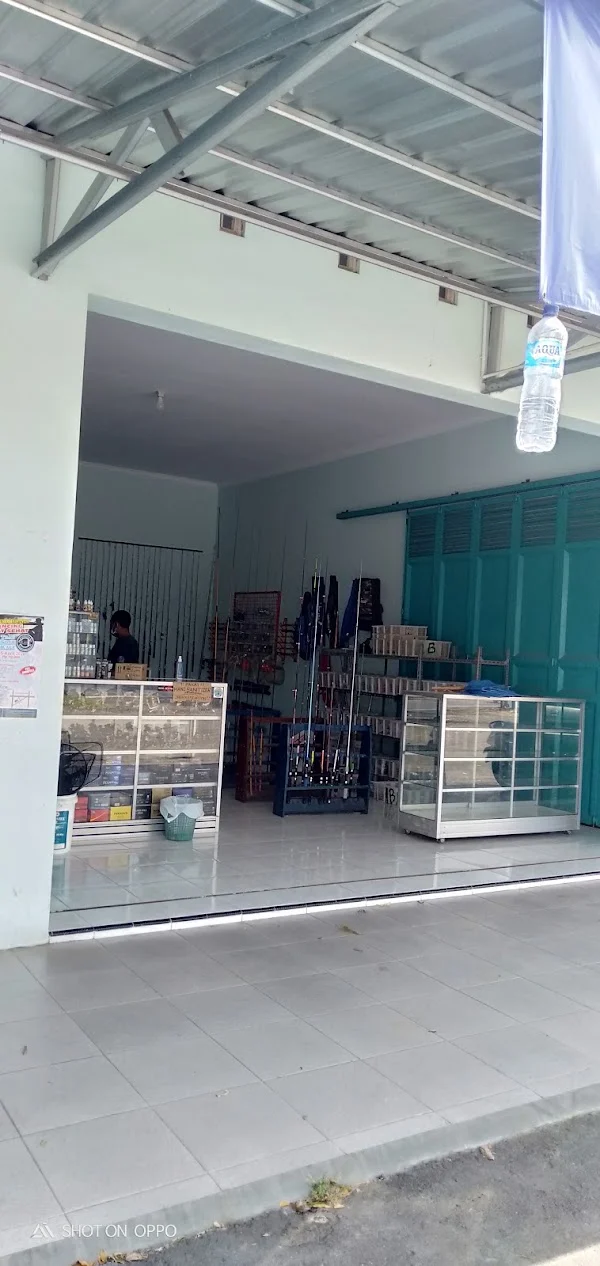Rizky Pancing Batas Kota