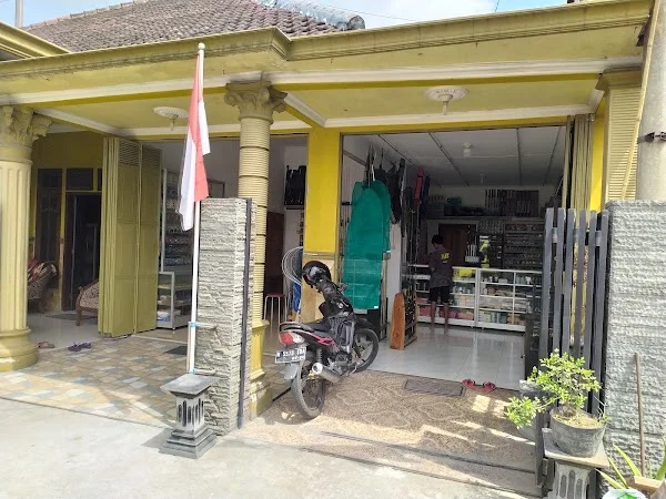 Toko Pancing "Amirah Fishing" Mojokerto