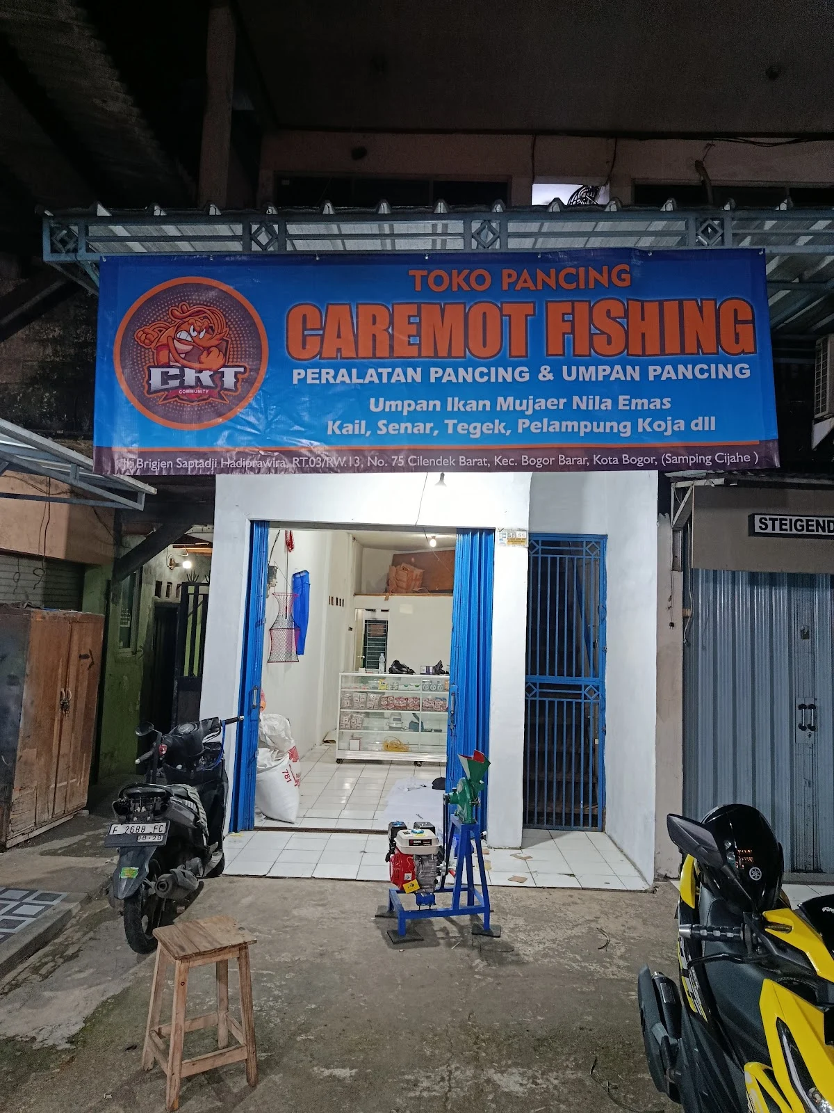 TOKO PANCING CAREMOT FISHING